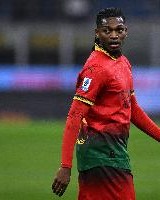 德天空：莱奥三笘薫都是拜仁目标，但取决于萨内、科曼是否离队